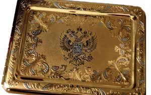 Портсигар с золотым напылением и гравировкой