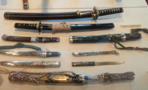 Коллекционное холодное оружие