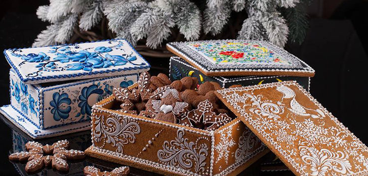 Пряничная шкатулка с имбирными пряниками