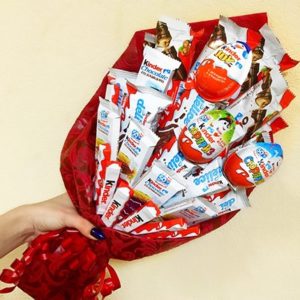 Сладкий букет от Киндер