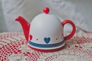 Подарочный чайник
