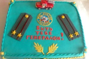 Торт с погонами